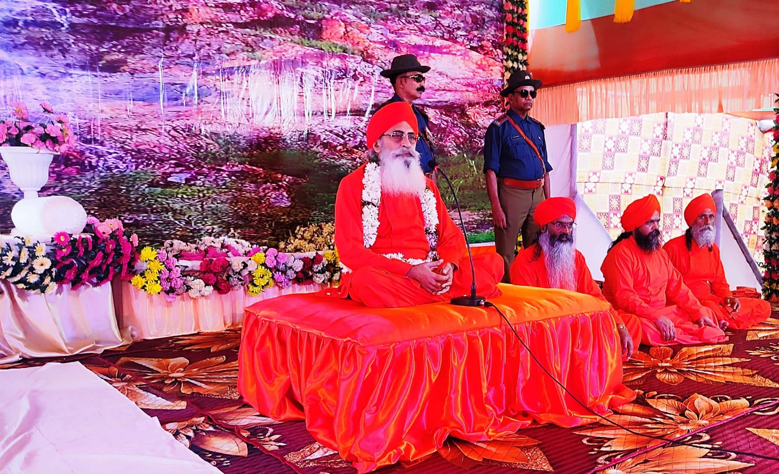 परमात्मा एक रहस्य व रहस्य के खोज का सहारा रहस्यवाद : पुरोधा प्रमुख