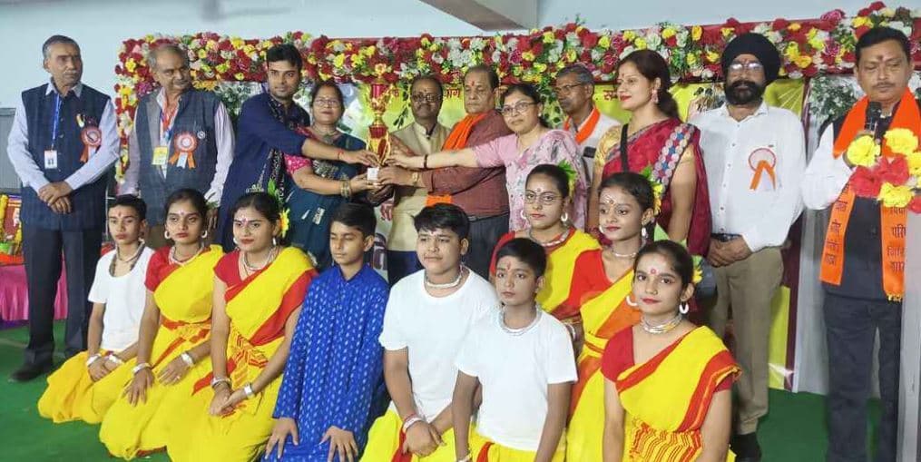 Giridih News: भारत विकास परिषद के प्रांतीय समूह गान प्रतियोगिता