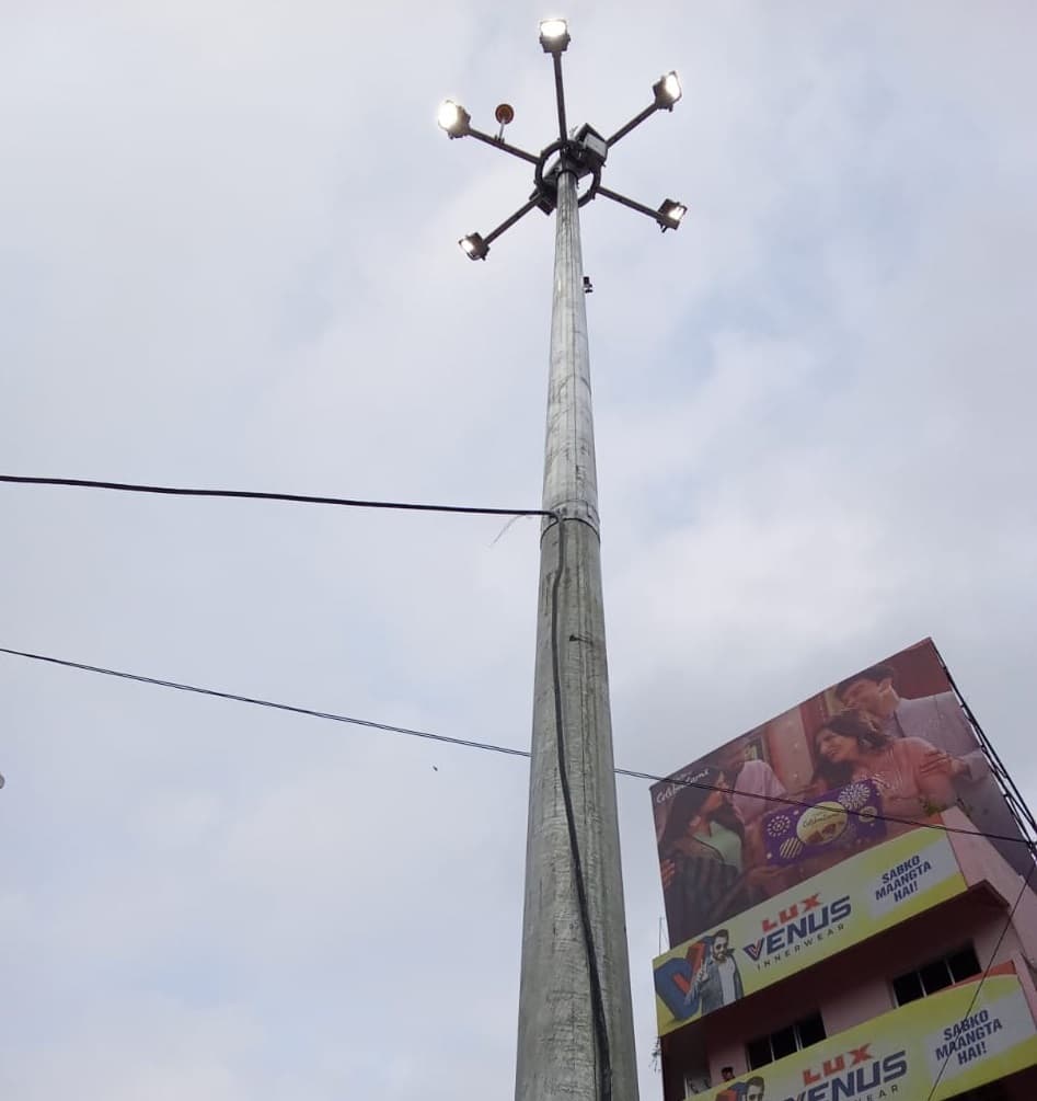 आठ हाइमास्ट लाइट चालू, छठ तक 12 और लगेंगी