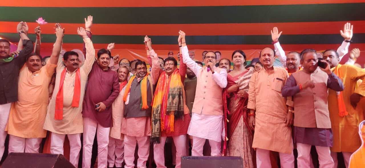 Giridih News:झामुमो-कांग्रेस के रहते झारखंड में नहीं आ सकती खुशहाली : शिवराज