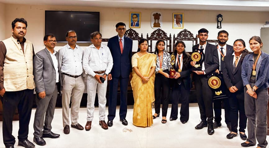 Gaya News : संघर्षों के शांतिपूर्ण समाधान के लिए मध्यस्थता जरूरी