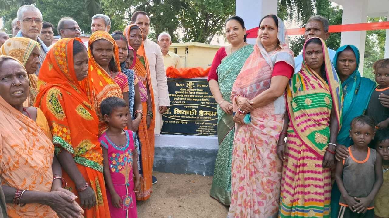 धनतेरस के मौके पर विधायक ने दिया 30 लाख का उपहार