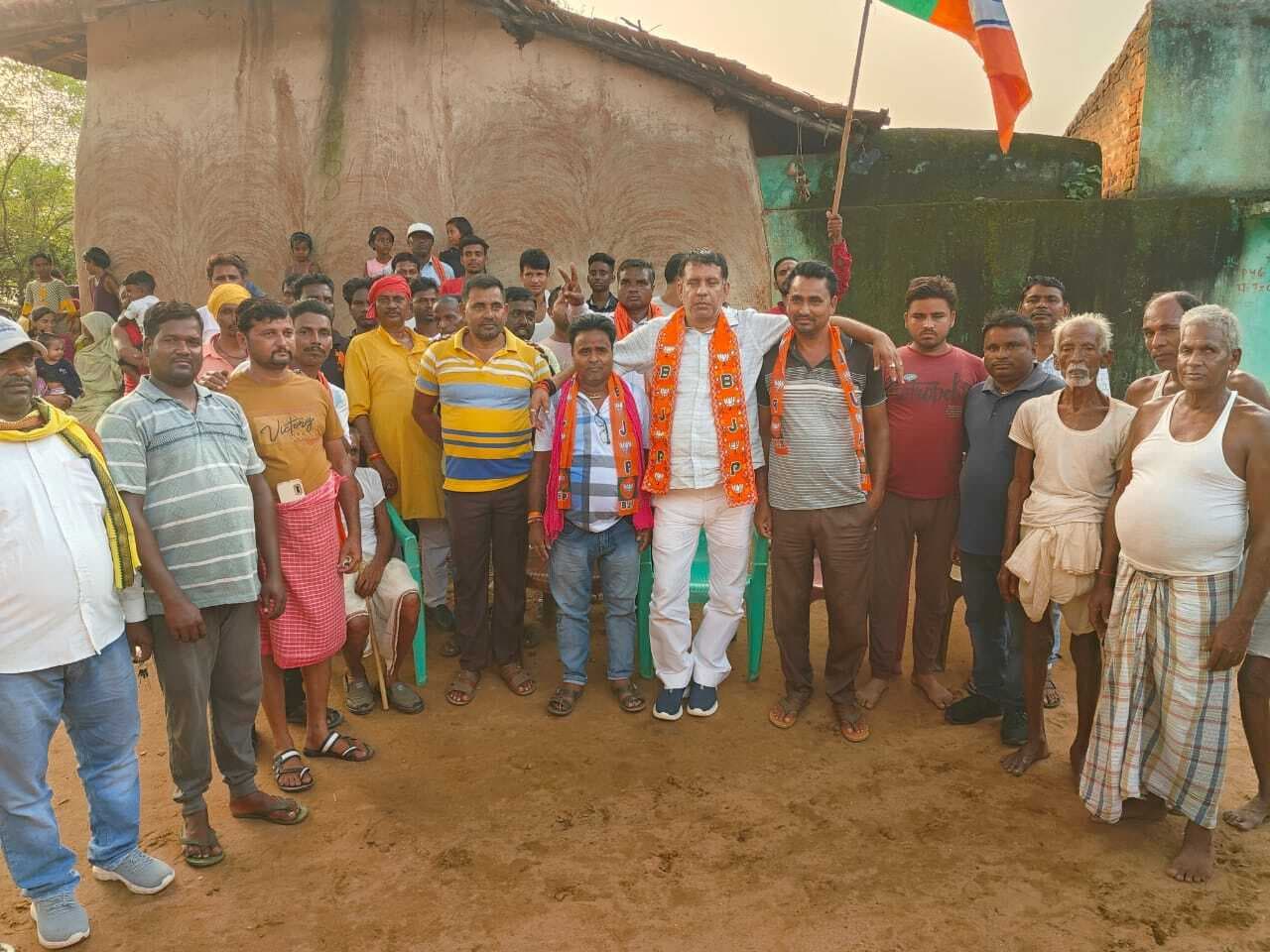 10 वर्षों से गांव-गांव घूमता हूं, हर समस्या जानता हूं. गांव मेरी आत्मा, कार्यकर्ता मेरी जान. रणधीर सिंह