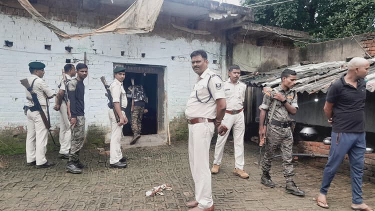 तिलैया बहियार से 32 वर्षीय युवक का शव बरामद, सिर में लगी है गोली