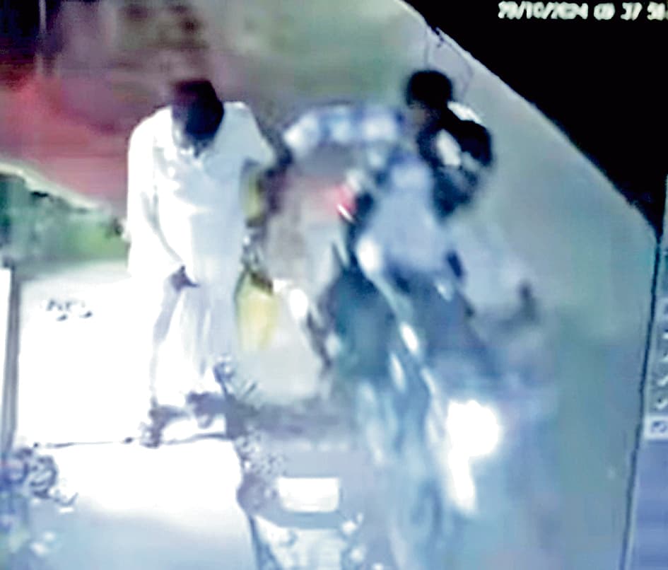 पुरुलिया में धनतेरस की रात जौहरी से लाखों की छिनतई