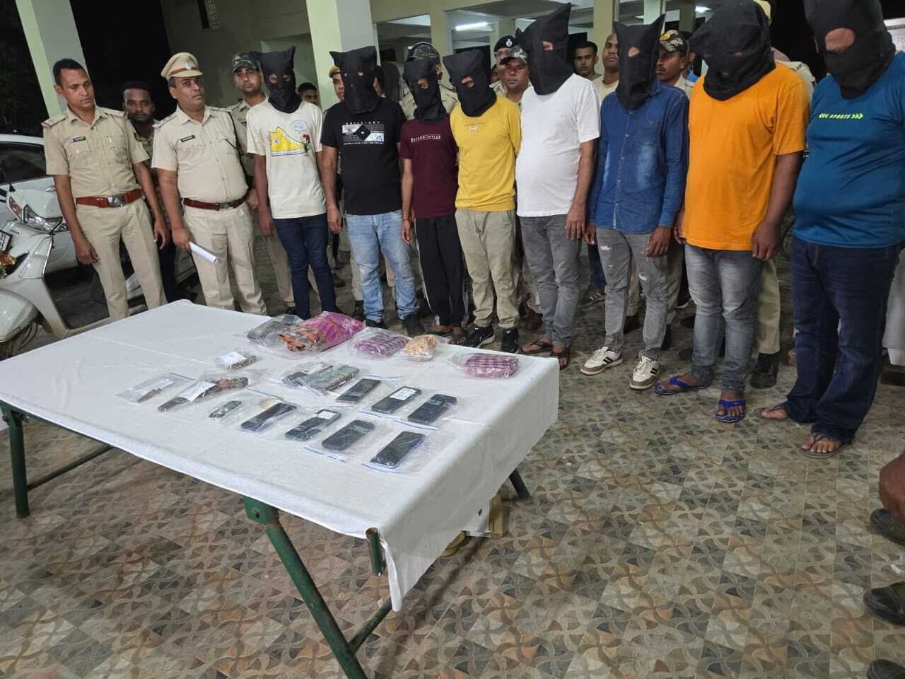 Sambalpur News: उधार के रुपये नहीं लौटाने पर हुई थी युवक-युवती की हत्या, आठ आरोपी गिरफ्तार