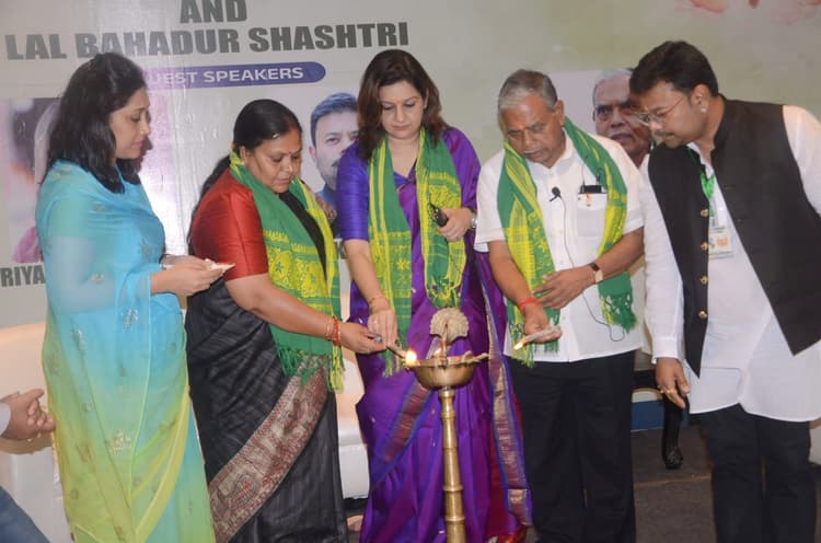 Ranchi News : लोकसभा की तरह विधानसभा चुनाव में भी मात खायेगी भाजपा, रांची में बोलीं सांसद प्रियंका चतुर्वेदी