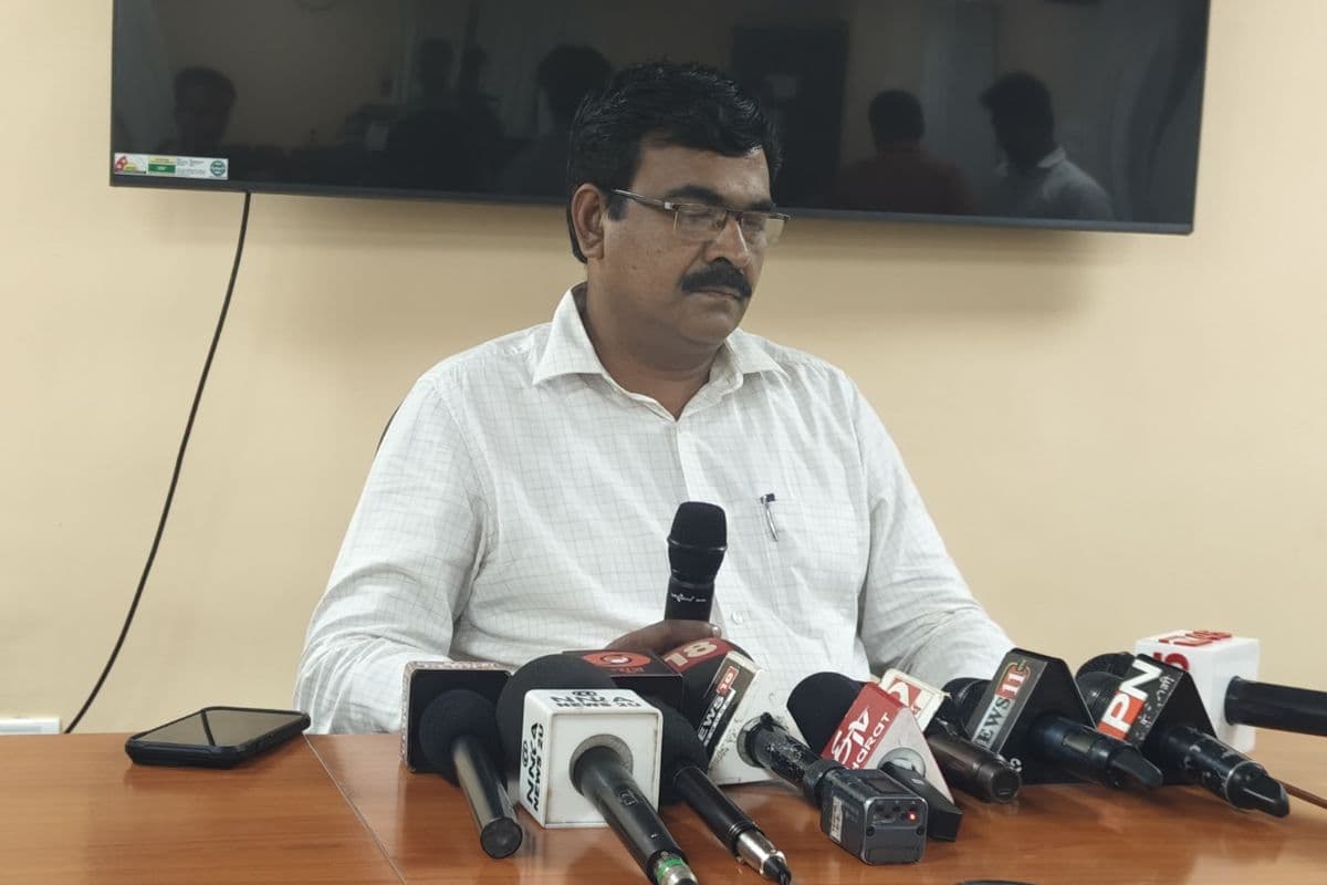 Jharkhand Chunav 2024: झारखंड के सीईओ के रवि कुमार बोले, चुनाव से जुड़ी खबरों में जरूर कर लें तथ्यों की जांच