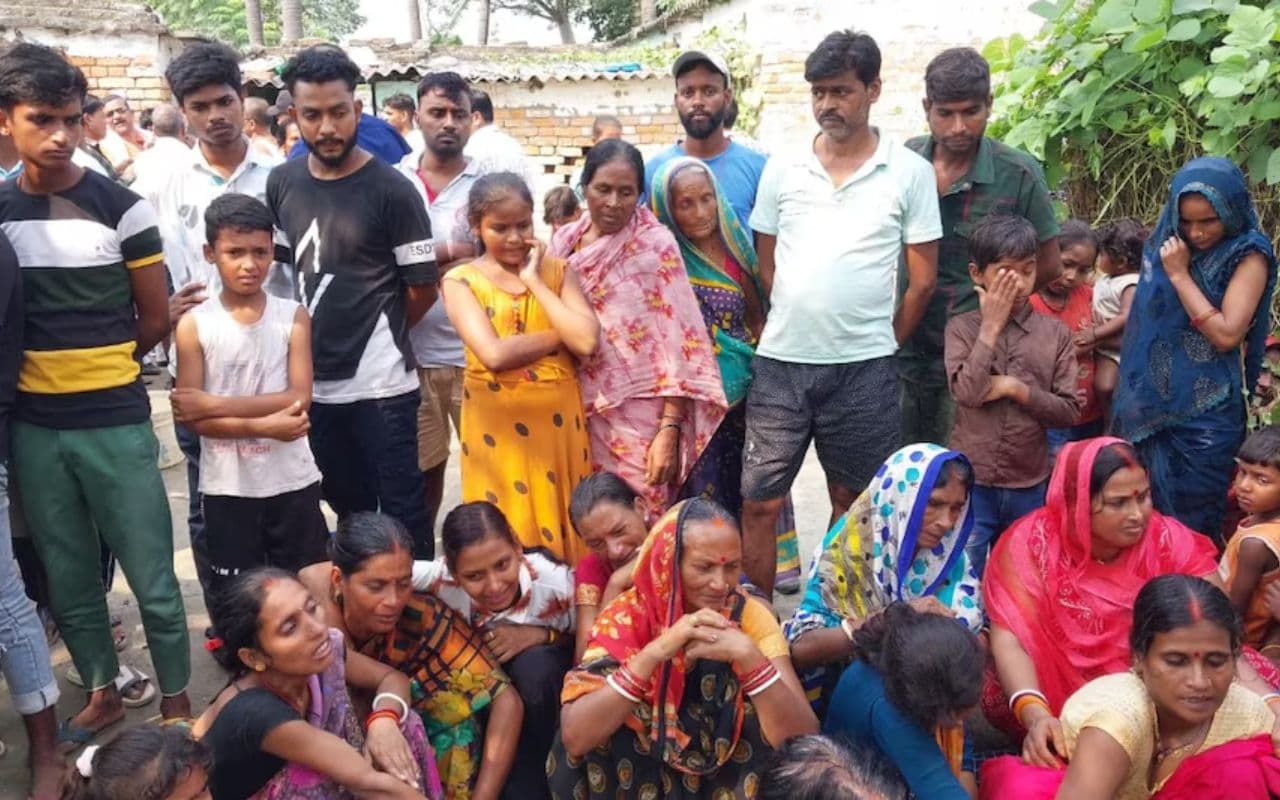 CM Nitish ने सीवान और सारण में हुई जहरीला पेय पदार्थ कांड की उच्चस्तरीय समीक्षा की, सख्त कार्रवाई का निर्देश