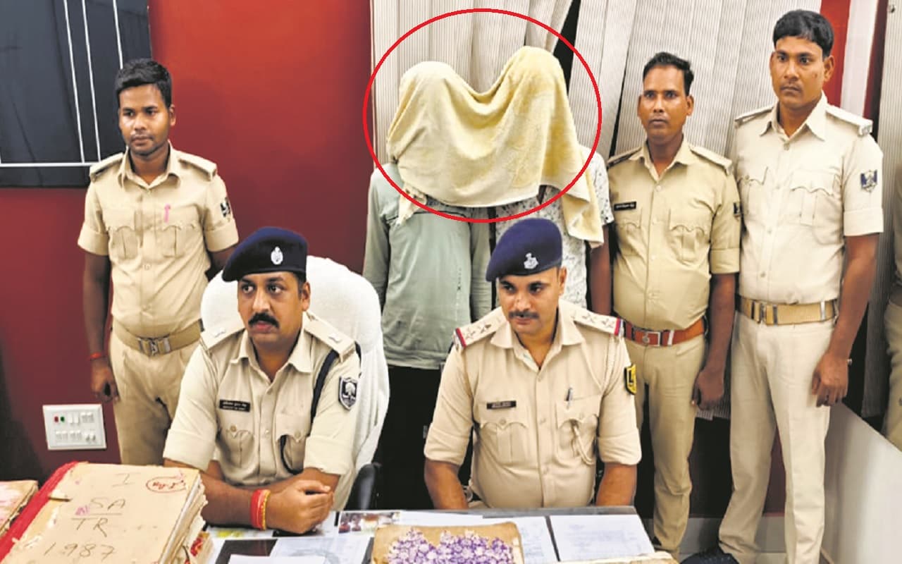 Bihar News: बाहर रहने वालों की जमीन से होता था फर्जीवाड़ा, रजिस्ट्री ऑफिस के स्टाफ करते थे मदद