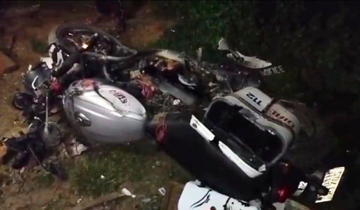 कटिहार में शराब तस्कर को पकड़ने गई पुलिस टीम पर हमला, डायल 112 की गाड़ियों को किया क्षतिग्रस्त