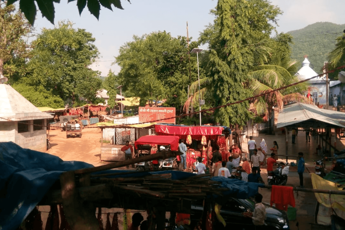 Durga Puja: झारखंड के इस शक्तिपीठ में 16 दिनों तक मनाया जाता है शारदीय नवरात्र, हजारों वर्षों पुराना है इतिहास