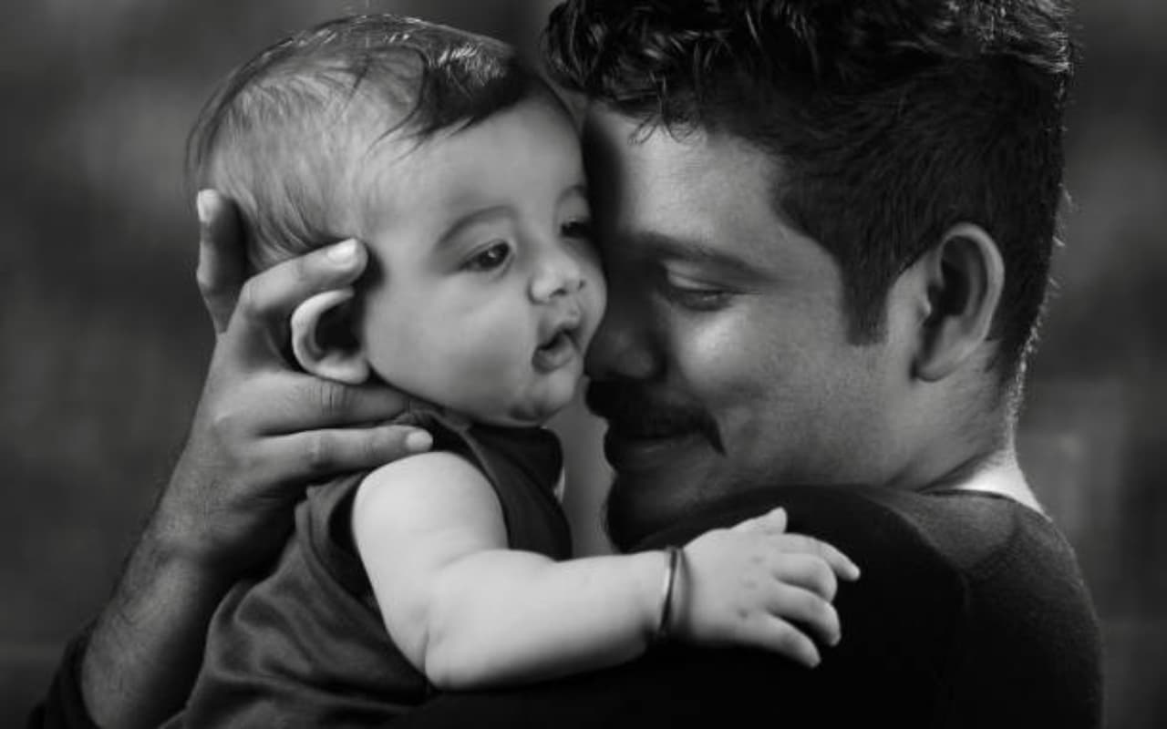 Parenting Tips : पिता को निभानी चाहिए बच्चे की ये 5 जिम्मेदारियां, जानिए
