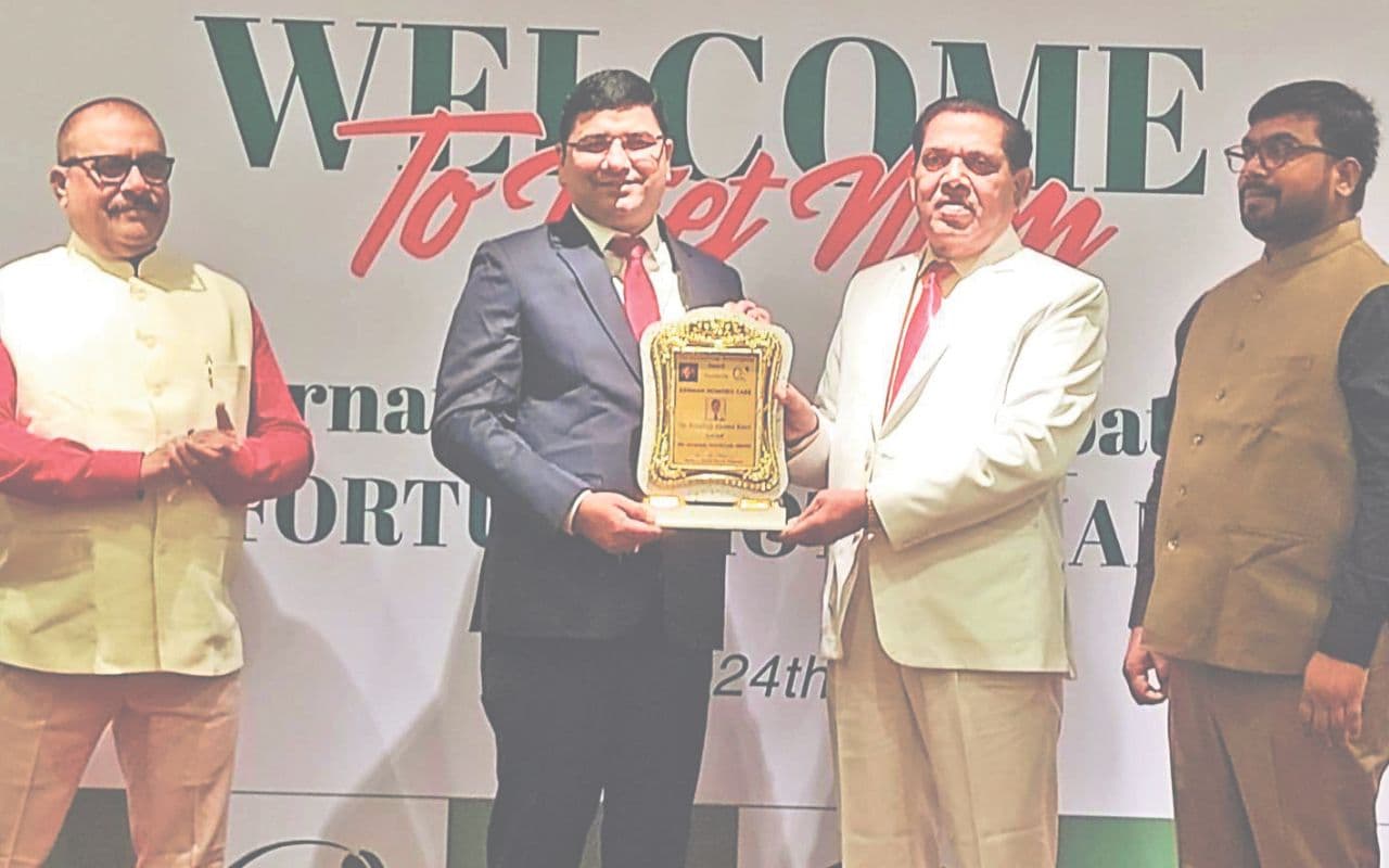 Bihar: डॉ अता रिजवी ने वियतनाम में रचा इतिहास, वियतनाम में इंटरनेशनल अचीवर अवार्ड से हुए सम्मानित