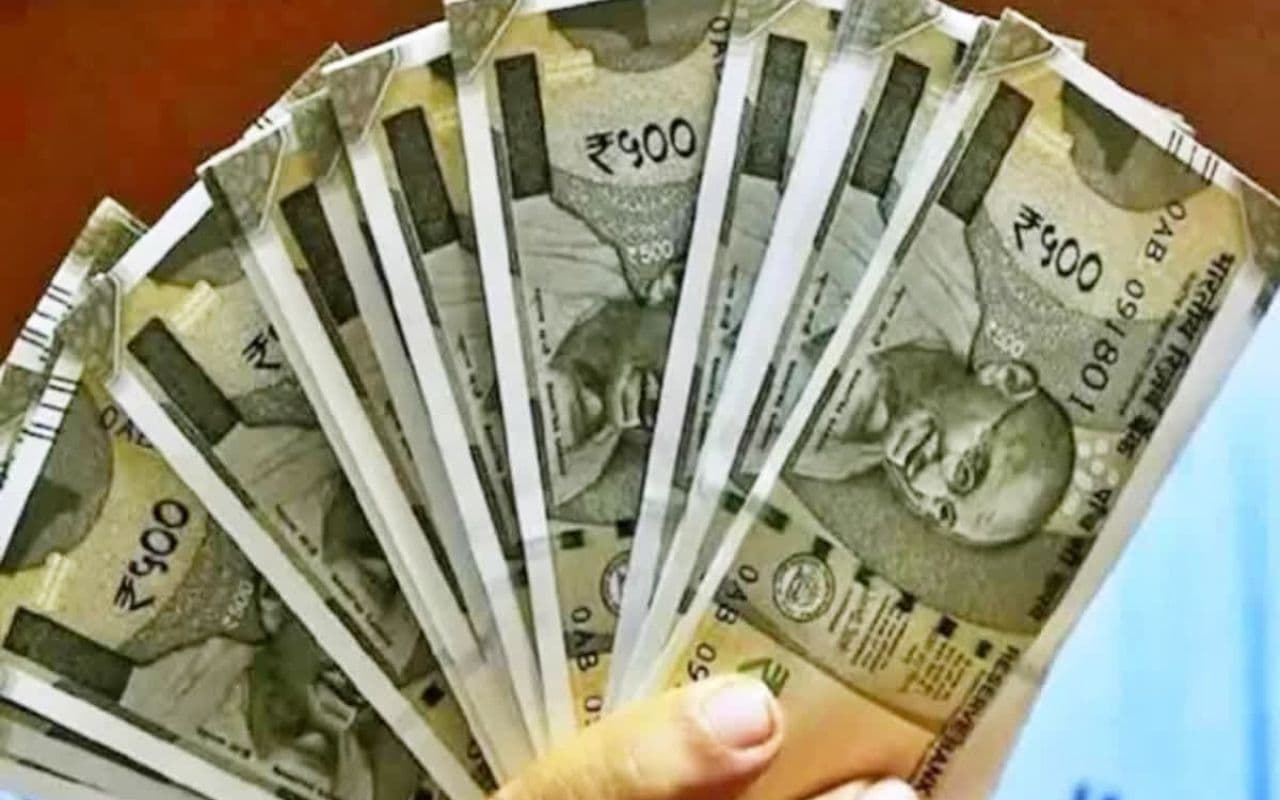 Good News: बिहार के 13 हजार भूमि सर्वेक्षण कर्मियों को मिला दिवाली गिफ्ट, वेतन में 10000 तक की हुई बढ़ोतरी