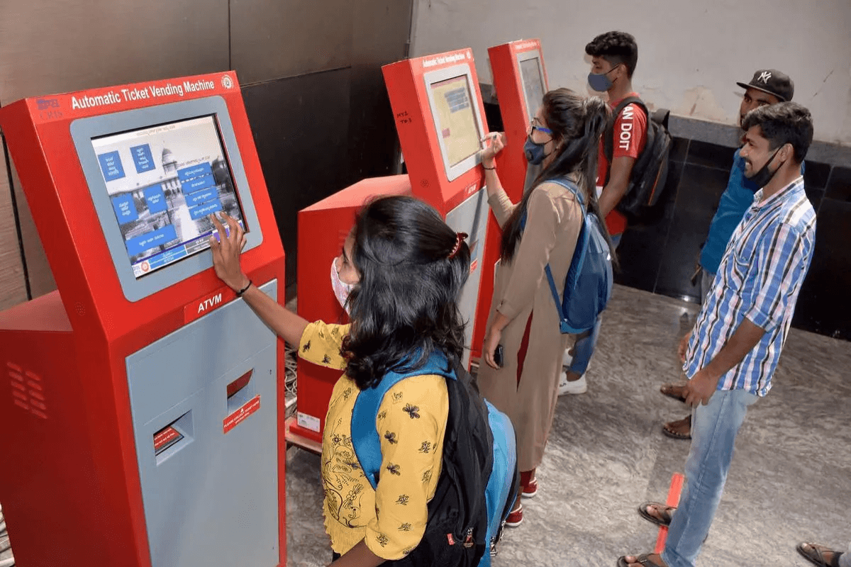 Samastipur News: मंडल के 13 अन्य रेलवे स्टेशनों पर लगेगा ATVM, टिकट लेने में यात्रियों को होगी आसानी
