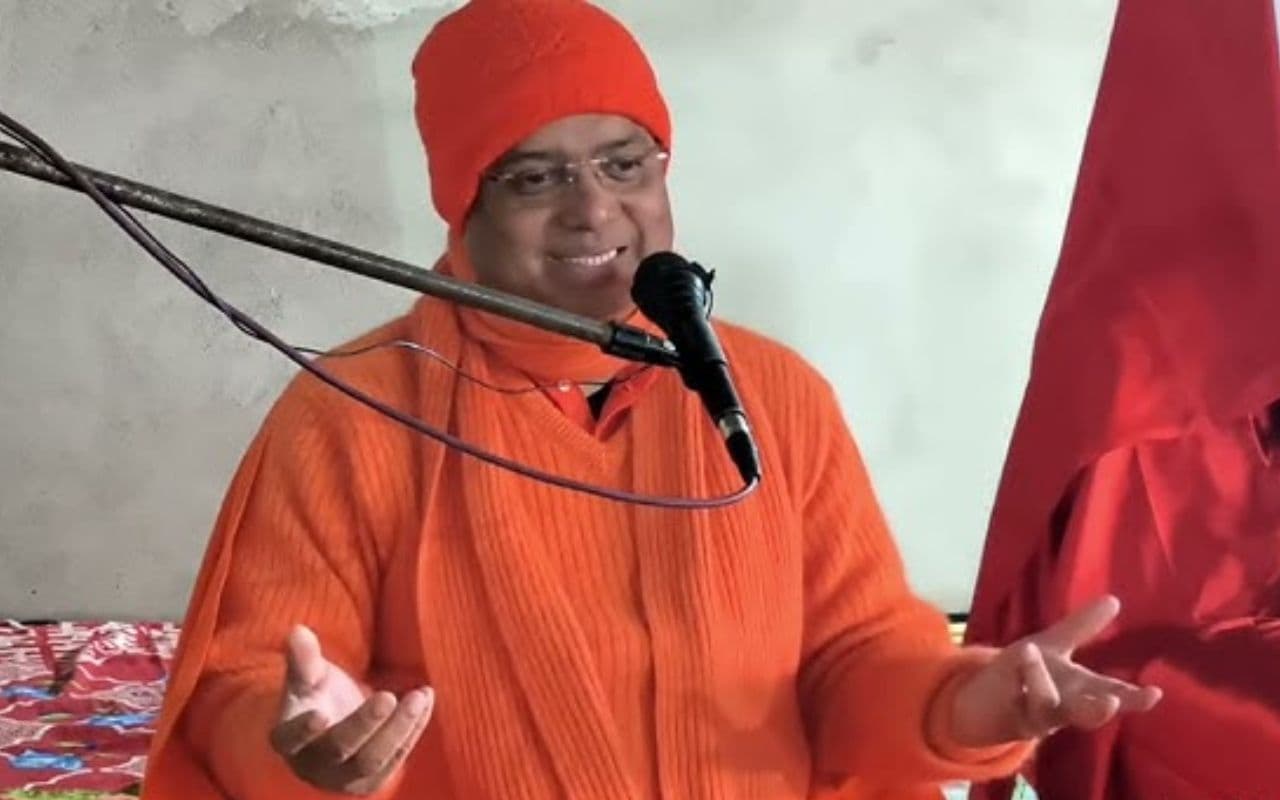 Bhagalpur News: कुप्पाघाट के संत स्वामी सत्यप्रकाश बाबा हांगकांग में करेंगे प्रवचन, चार साल पहले ली थी दीक्षा