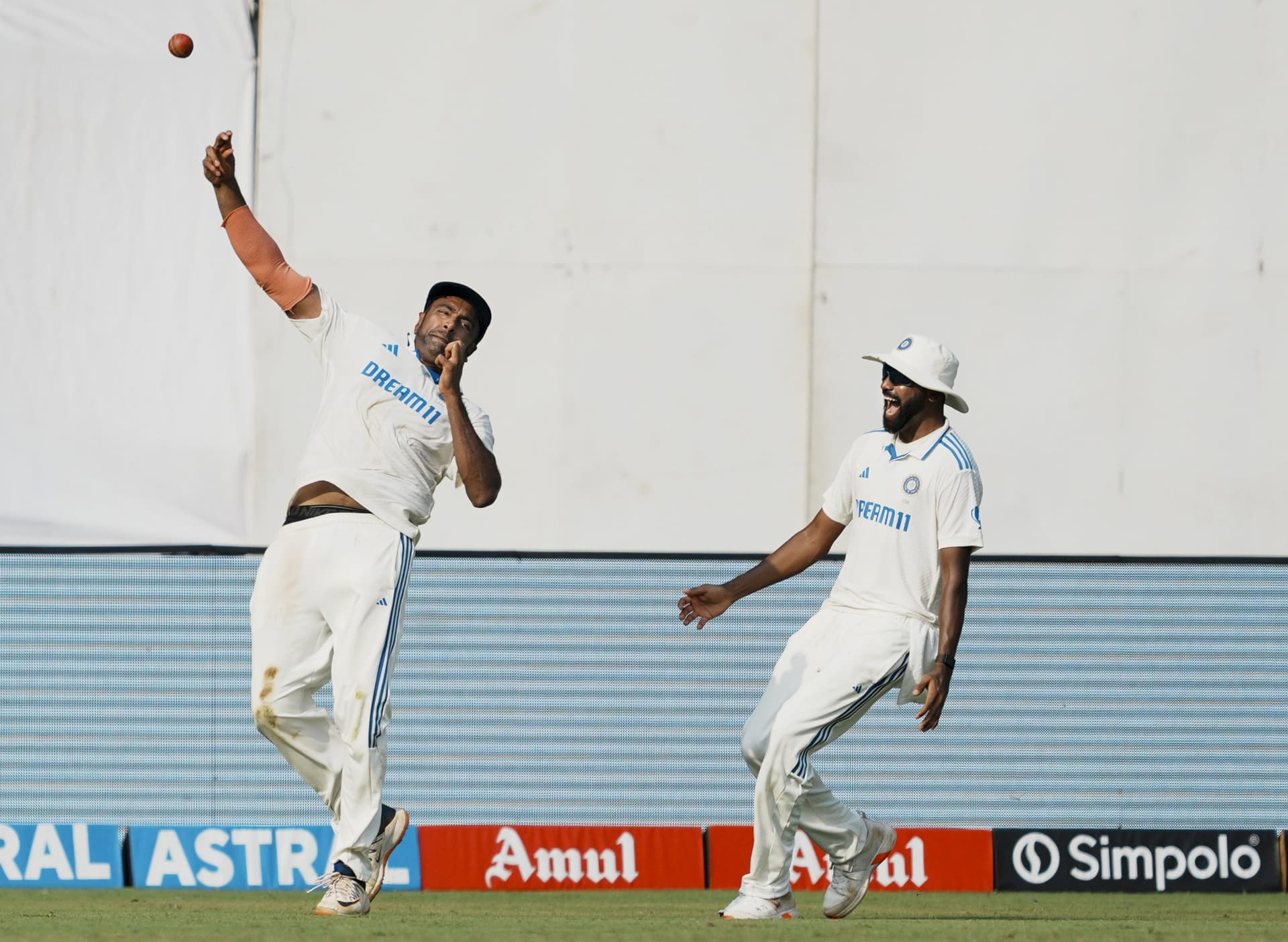 IND vs NZ: देखिए 38 साल के रविचंद्रन अश्विन की फुर्ती, पकड़ा अपने करियर का सबसे बेस्ट कैच