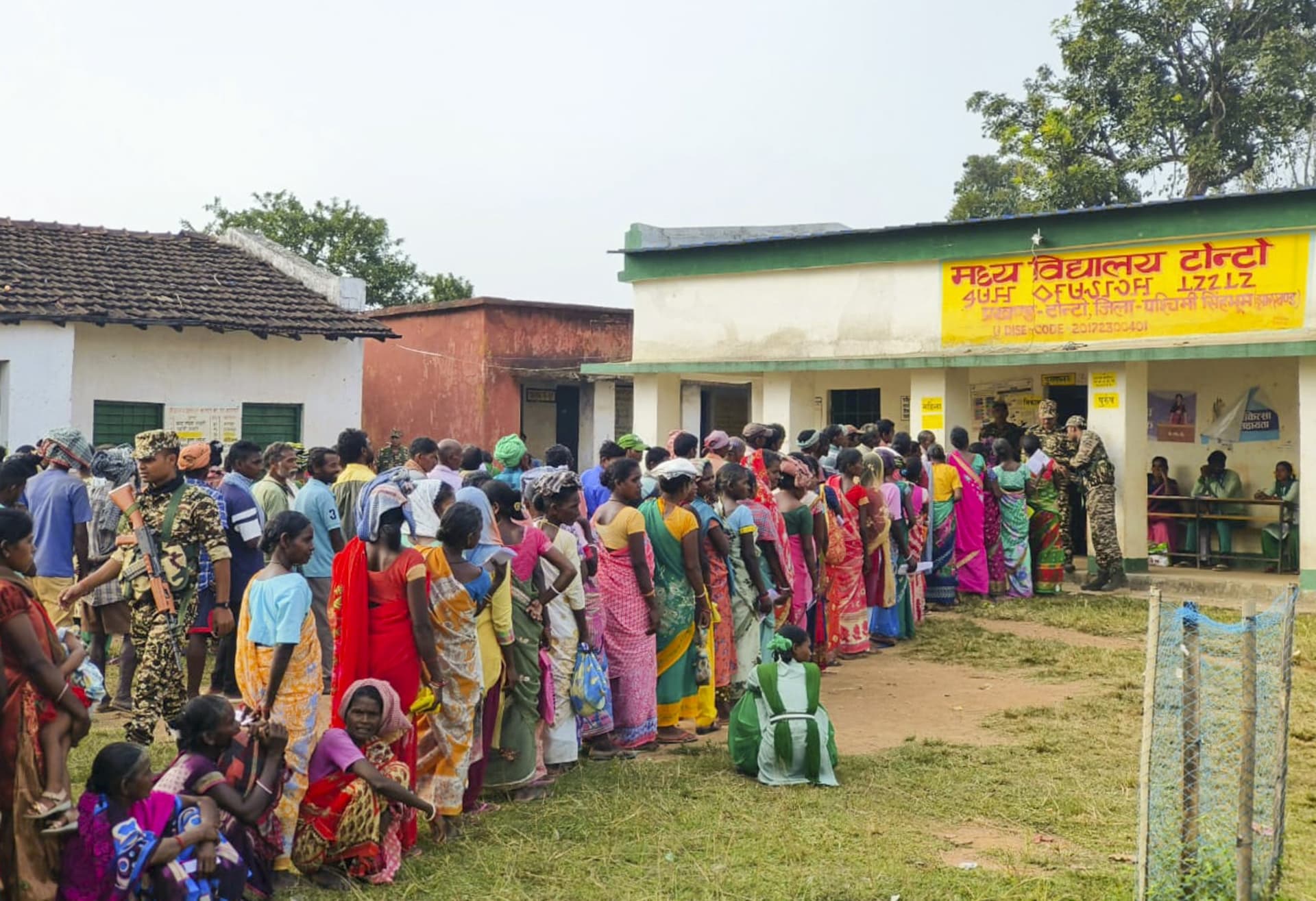 Jharkhand Election 2024: घर-घर जाकर प्रचार में जुटे उम्मीदवार, 38 विधानसभा सीटों के लिए कल मतदान