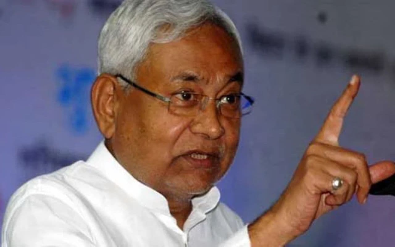 उपचुनाव में एंट्री होते ही दिखा CM नीतीश का रौद्र रूप, बोले- आज के युवाओं ने नहीं देखा RJD का जंगलराज