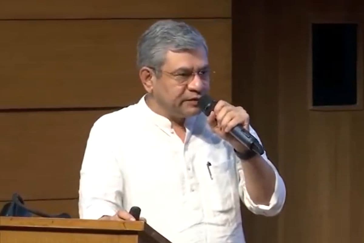 Union Cabinet Meeting: मोदी सरकार ने विद्यालक्ष्मी योजना को दी मंजूरी, जानें क्या होगा लाभ