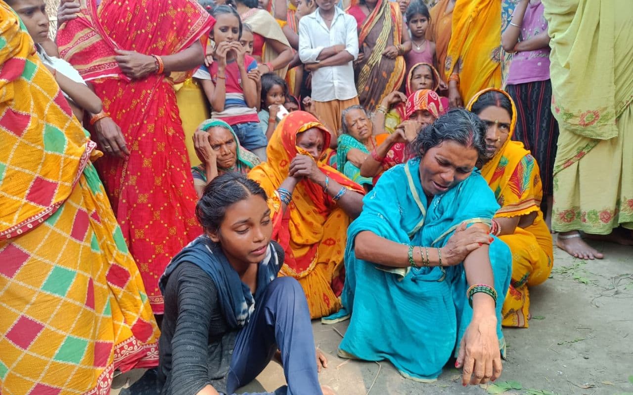 Bihar Crime News: बेत्तिया में युवक की मौत से छाया मातम, पत्नी ने साढू और मामा पर हत्या का लगाया आरोप