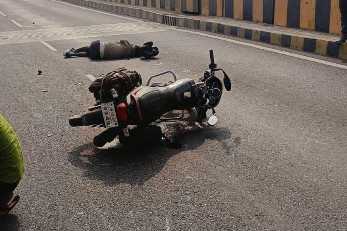 धनबाद लौट रहे युवक को ट्रक ने कुचला, औरंगाबाद के NH-19 पर हुआ हादसा