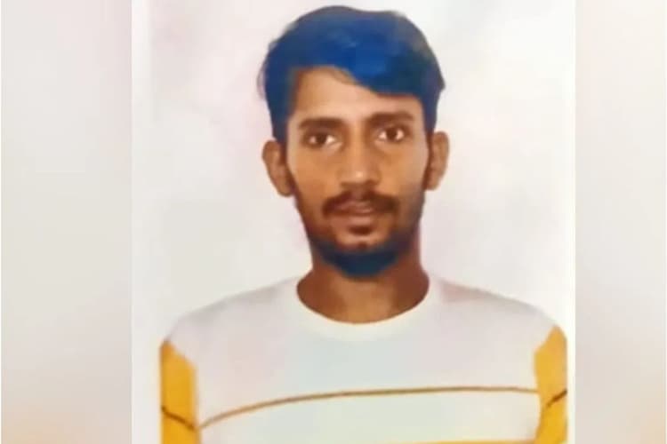 Bengal Crime News : आलियाह यूनिवर्सिटी में छात्र का लटकता शव बरामद, जानें पूरा मामला