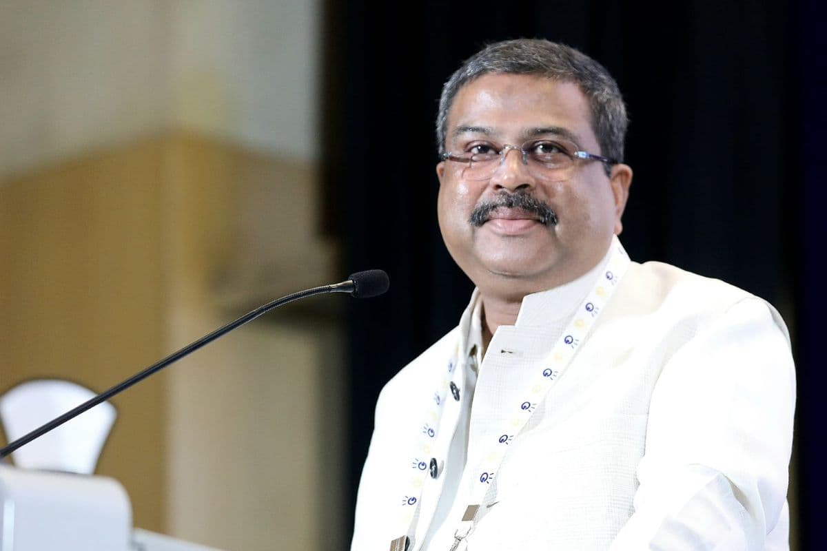 Education: पीएम मोदी के नेतृत्व में उच्च शिक्षा में हो रहा है सुधार