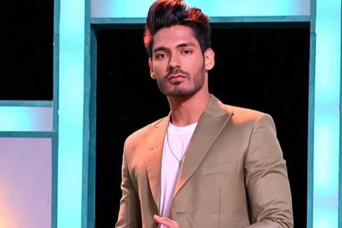 Bigg Boss 18: जानें कौन हैं दिग्विजय सिंह राठी, जो घरवालों की बढ़ाएंगे टेंशन, सलमान खान के शो में होगा खूब हंगामा