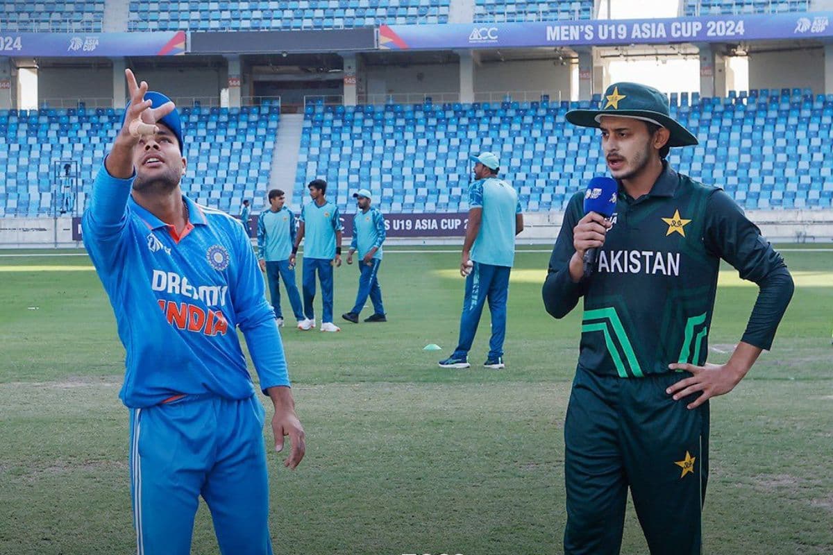 IND vs PAK: दुबई में भारत-पाकिस्तान मुकाबला शुरू, मैदान पर एंट्री फ्री, भारत में कहां देख सकते हैं लाइव मुकाबला
