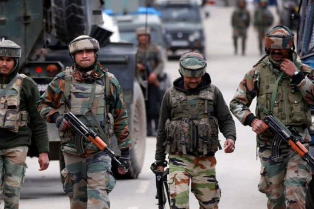 Manipur Violence: मणिपुर के इन इलाकों में AFSPA की वापसी, जानें क्या है Act