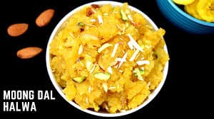 Winter Season Food : इस सर्दियां बनाएं देशी घी से बना मूंग दाल का हलवा, जानें आसन विधि