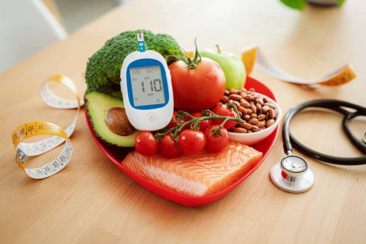 Health Tips: डायबिटीज के लिए घातक है ये खाना, चीनी और मैदा से 3 गुणा खतरनाक है ये चीज