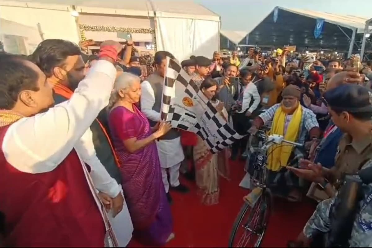 वंचितों की आत्मनिर्भरता के लिए महत्वपूर्ण परियोजना है 'सक्षम': निर्मला सीतारमण