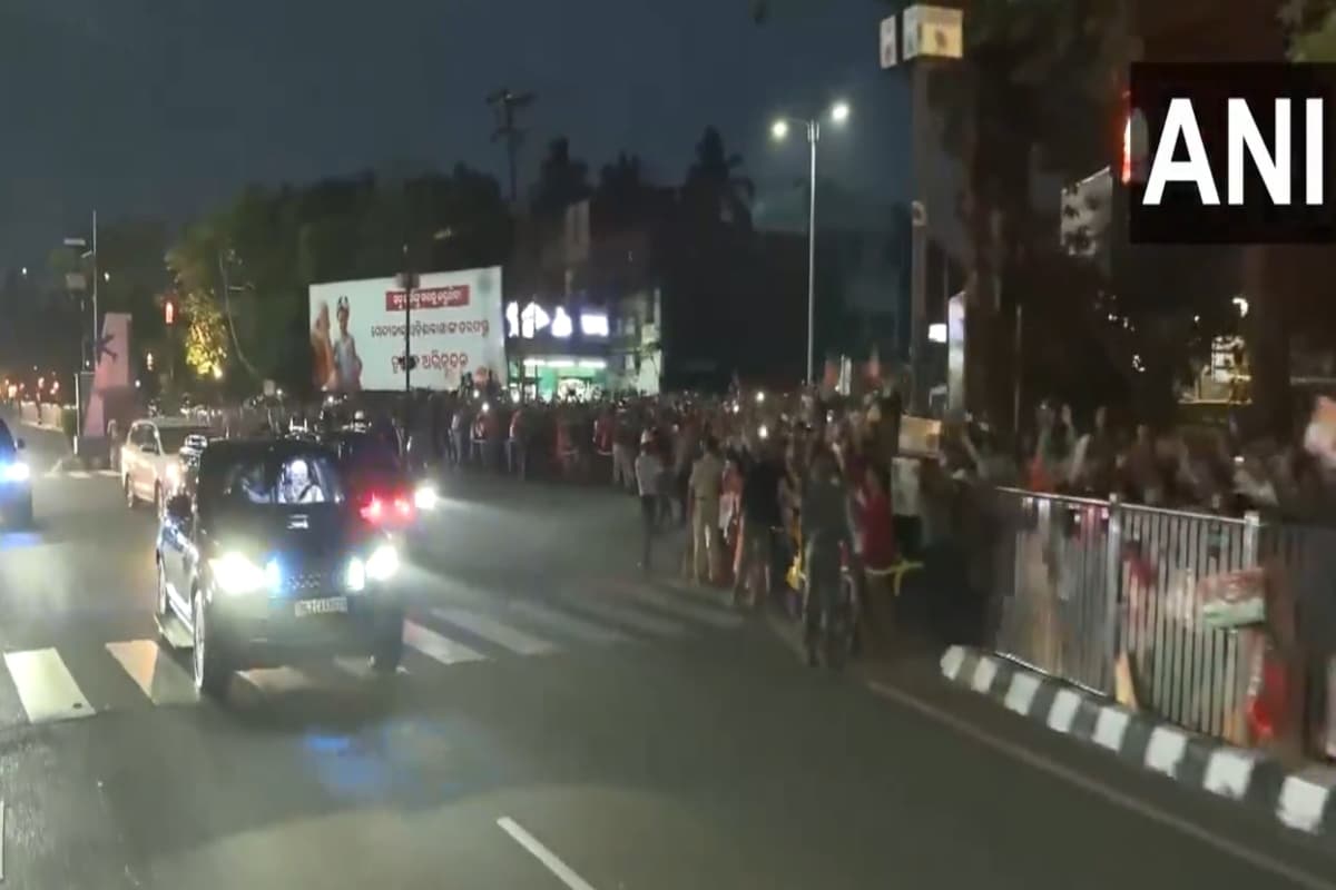 PM Modi Odisha Visit: पीएम मोदी का मेगा रोड शो, कहा- 'सत्ता पर अधिकार समझने वाले निकाल रहे हार का गुस्सा'