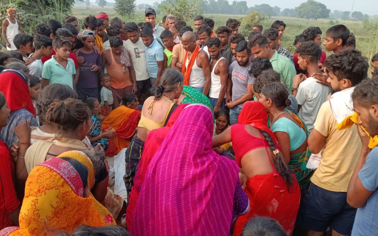 Road Accident: पटना में ट्रैक्टर ने तीन स्कूली छात्राओं को मारी टक्कर, एक की मौत, दो की हालत गंभीर