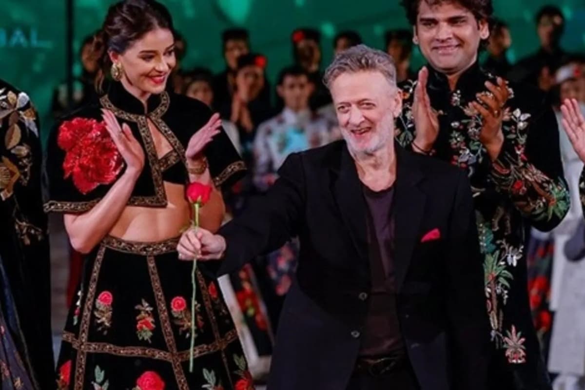 Rohit Bal: फैशन डिजाइनर रोहित बल के निधन से बॉलीवुड में छाया मातम, आखिरी शो में इस एक्ट्रेस को बनाया था शो-स्टॉपर