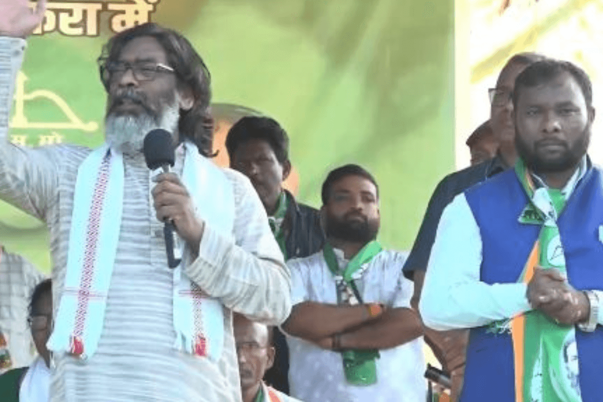 Jharkhand Assembly Election: CM हेमंत ने BJP पर बोला हमला- पूंजीपति लोग और अमीर होते जा रहे हैं, झारखंड गरीब होता जा रहा है