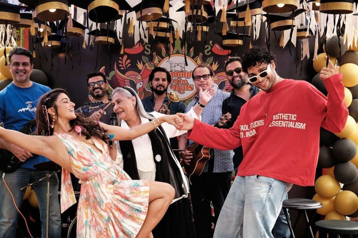 Dil Ka Darwaaza Khol Na Darling: जया बच्चन की नई फिल्म का पोस्टर रिलीज, एक्ट्रेस को हंसता हुए देख फैंस हैरान, जानें क्यों