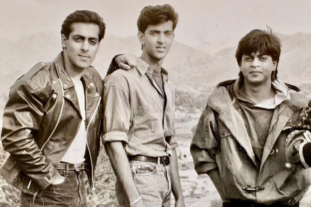 Hrithik Roshan: शाहरुख-सलमान के लिए क्यों गाड़ी के बोनट पर कूद पड़े थे ऋतिक रोशन, जानें करण अर्जुन के दिलचस्प किस्से