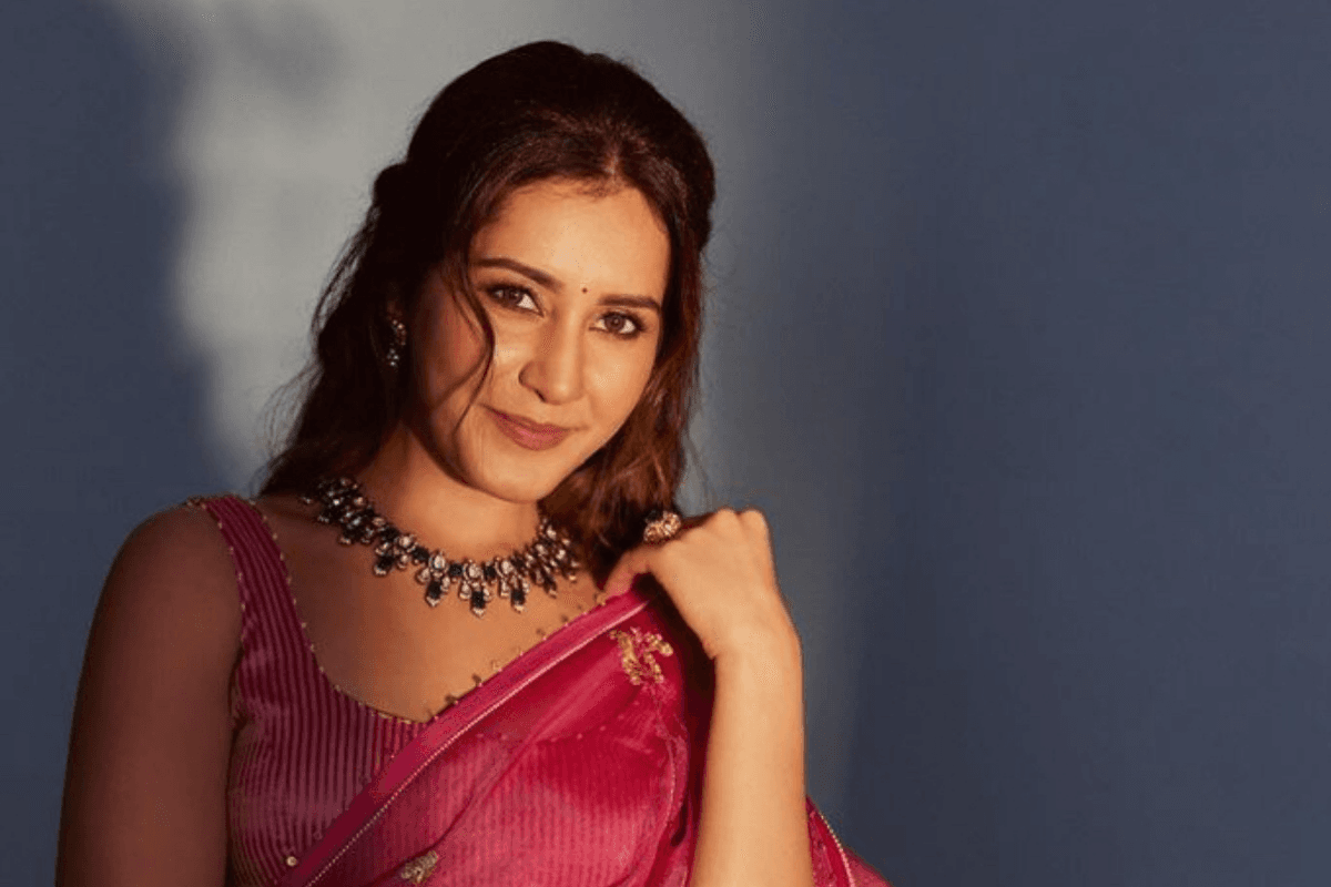 Raashii Khanna Birthday: 100 बच्चों के साथ पौधे लगाकर मनाया खास दिन, नेचर के प्रति दिखाई जिम्मेदारी