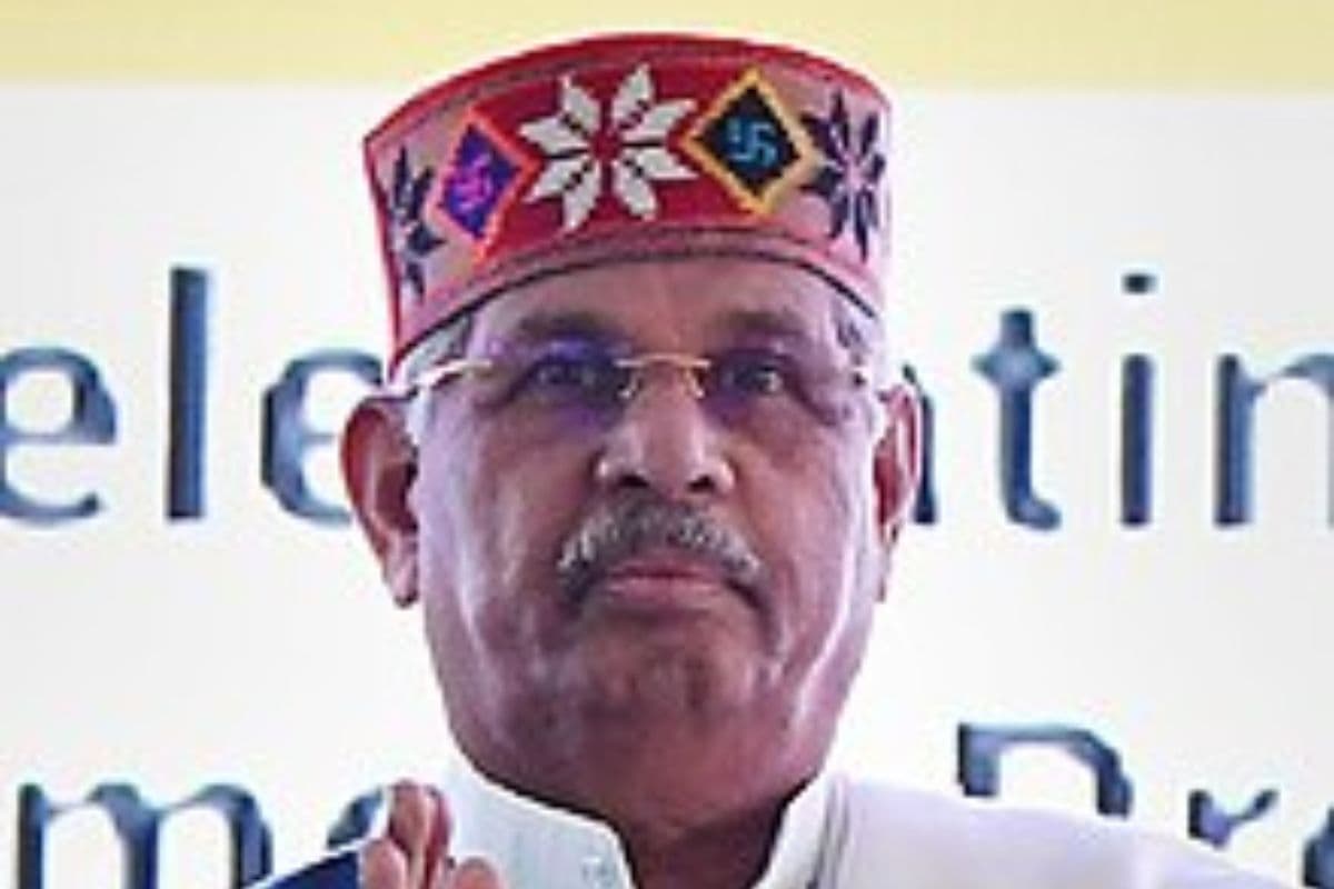 Bhagalpur: छात्राओं को आत्मरक्षा के लिए पिस्तौल चलाना सीखना होगा: राज्यपाल आर्लेकर