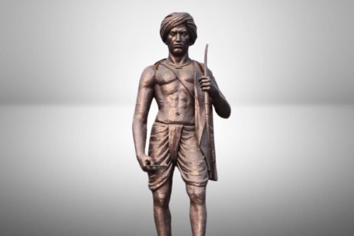 बिरसा मुंडा की गिरफ्तारी पर था 500 रुपए का इनाम, 7 गद्दारों ने सेंतरा जंगल से किया था अंग्रेजों के हवाले
