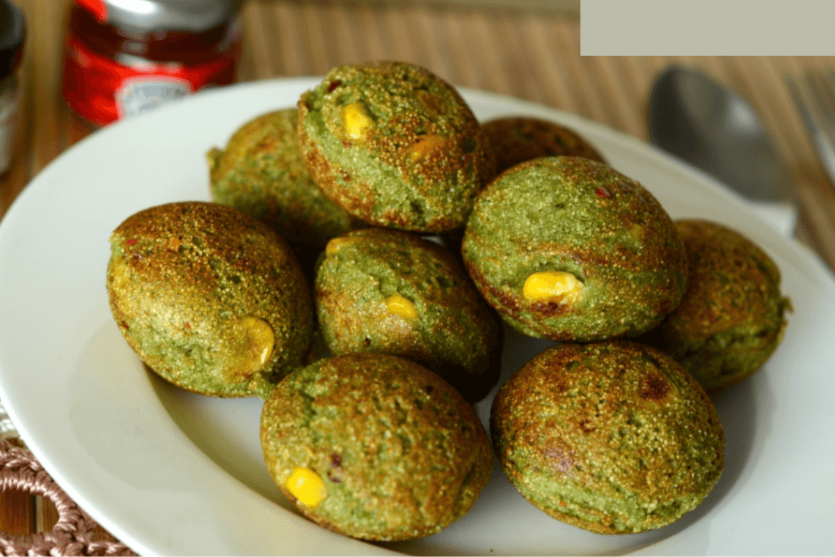 Spinach Corn Stuffed Appe Recipe: स्पिनच कॉर्न स्टफ्ड अप्पे स्वादिष्ट और सेहतमंद नाश्ता जो हर किसी को पसंद आएगा