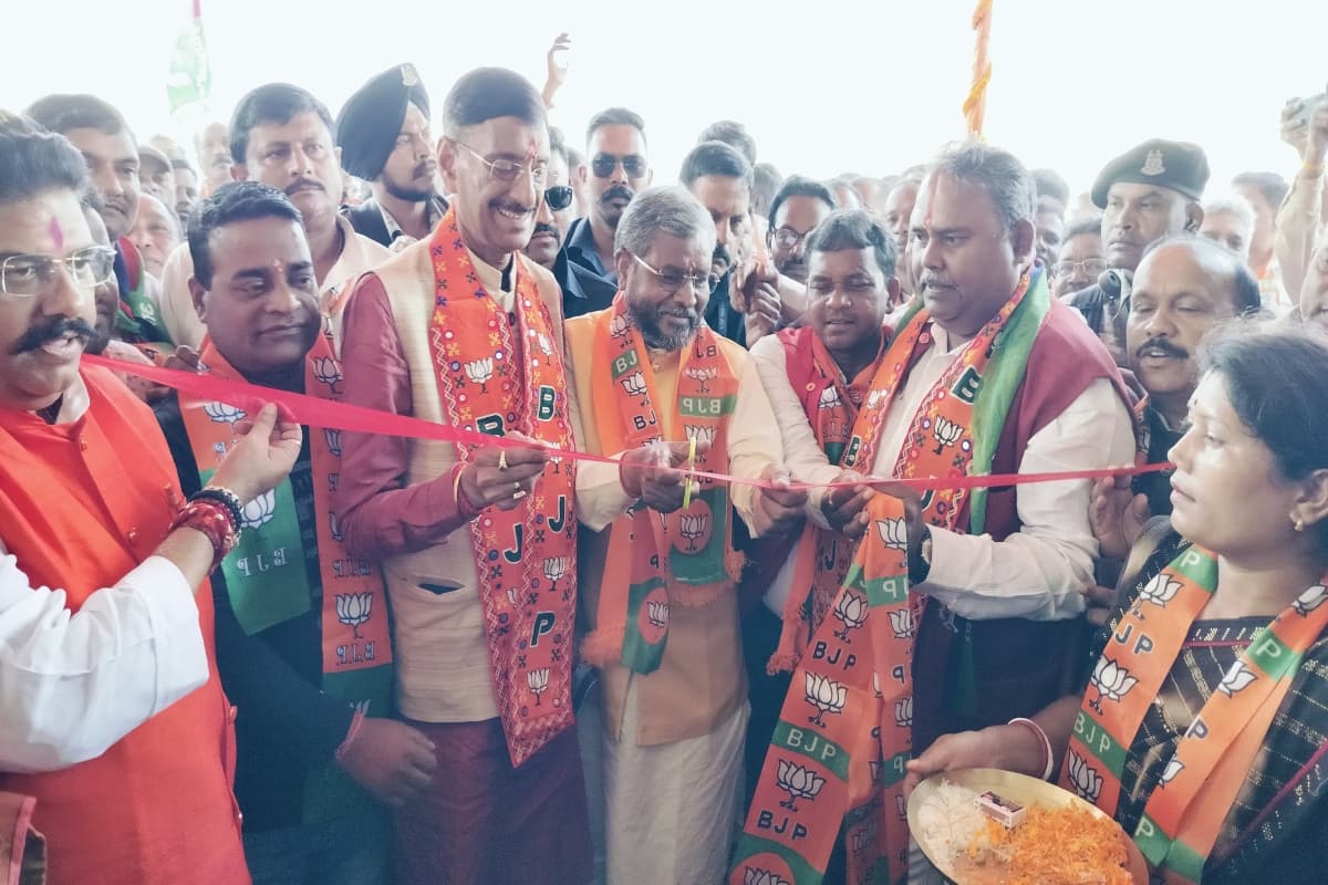 Jharkhand Election 2024: चुनावी बिगुल बजते ही रेस में आए राजनीतिक दल, बीजेपी ने खोला चुनावी कार्यालय, हेमंत सरकार पर गरजे बाबूलाल मरांडी