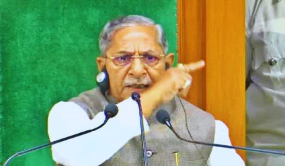 बिहार विधानसभा अध्यक्ष ने मार्शल बुलाकर विधायकों को सदन से किया बाहर, जानिए क्यों लेना पड़ा यह निर्णय