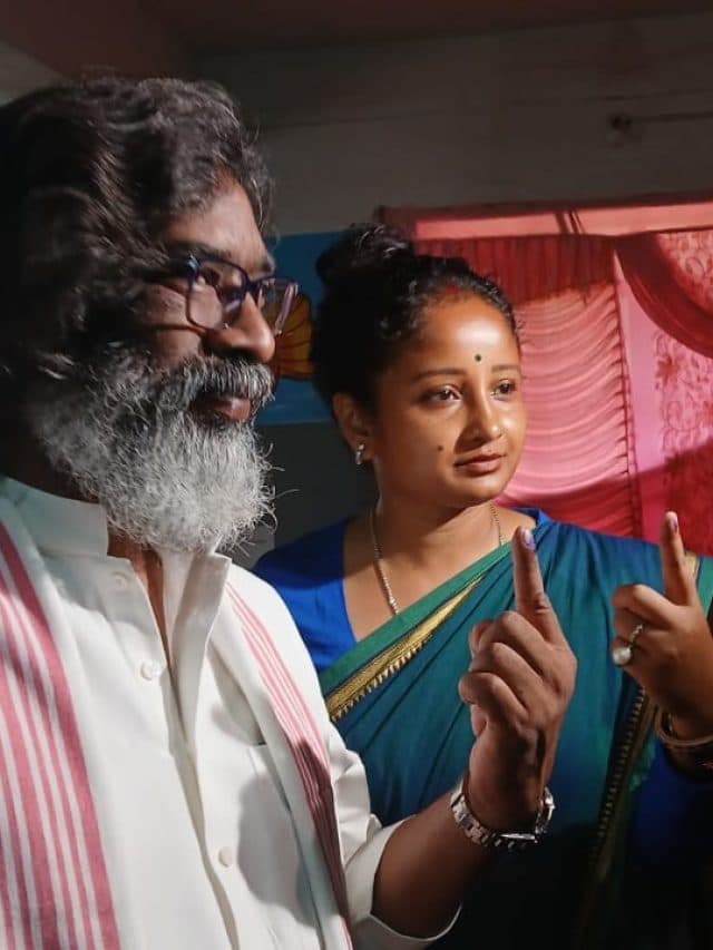 हेमंत सोरेन ने पत्नी कल्पना मुर्मू के साथ कहां किया मतदान