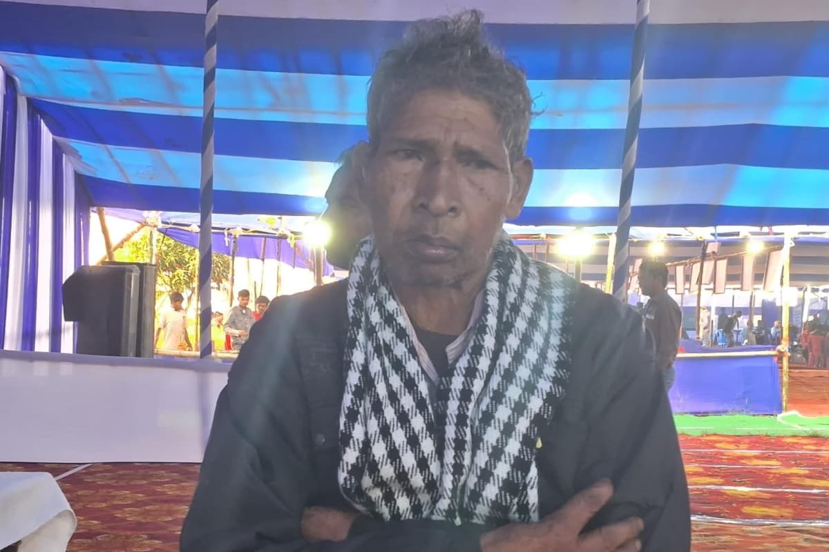 शराब के नशे में डिस्पैच सेंटर पहुंचा मतदान कर्मी, पदाधिकारी ने दिया ये निर्देश