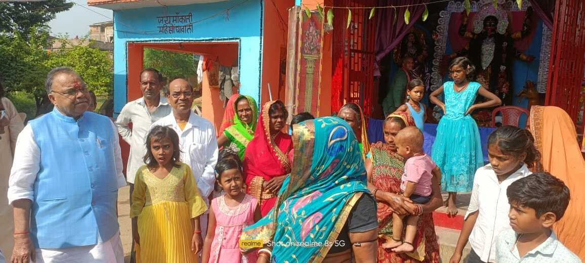 पूर्व मंत्री रामनारायण मंडल ने लिया मेला में व्यवस्था का जायजा